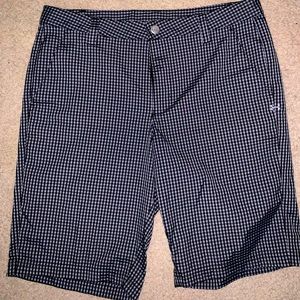 Gently Used Mens Under Armour Black & Grey Check Golf Shorts Sz 34